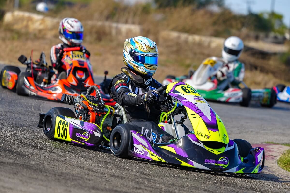 Karting cuatro tiempos LO206 · fotografía de referencia externa